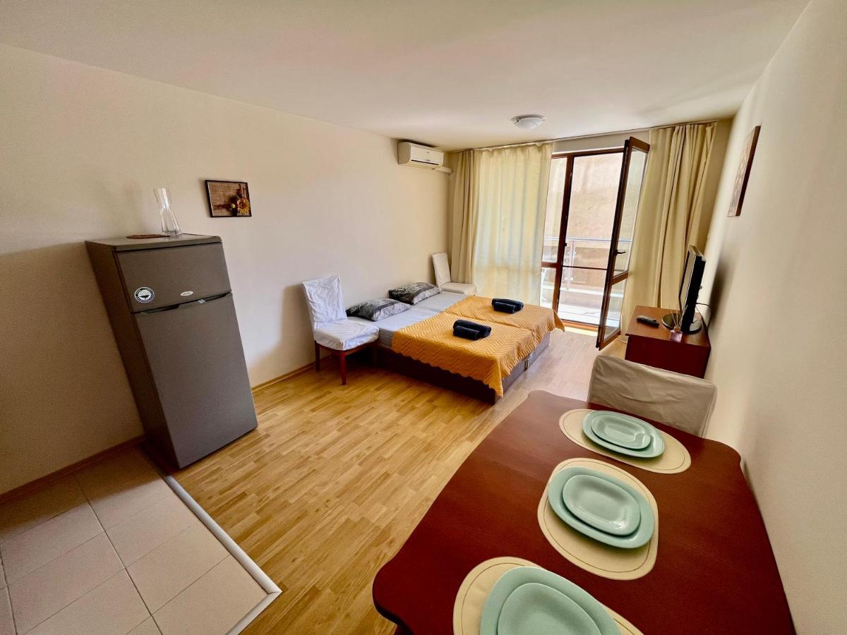 Alexandr Apartments Vigo Nesebar Esterno foto