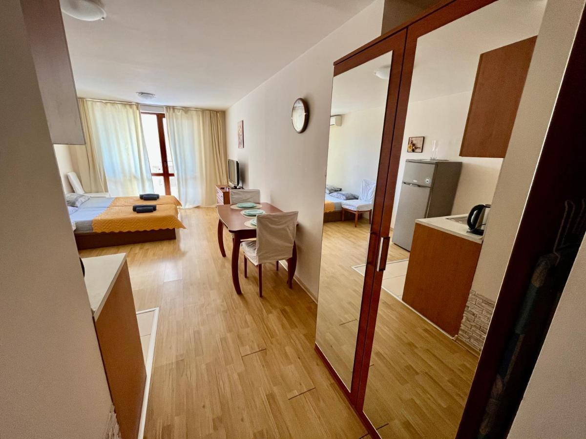 Alexandr Apartments Vigo Nesebar Esterno foto