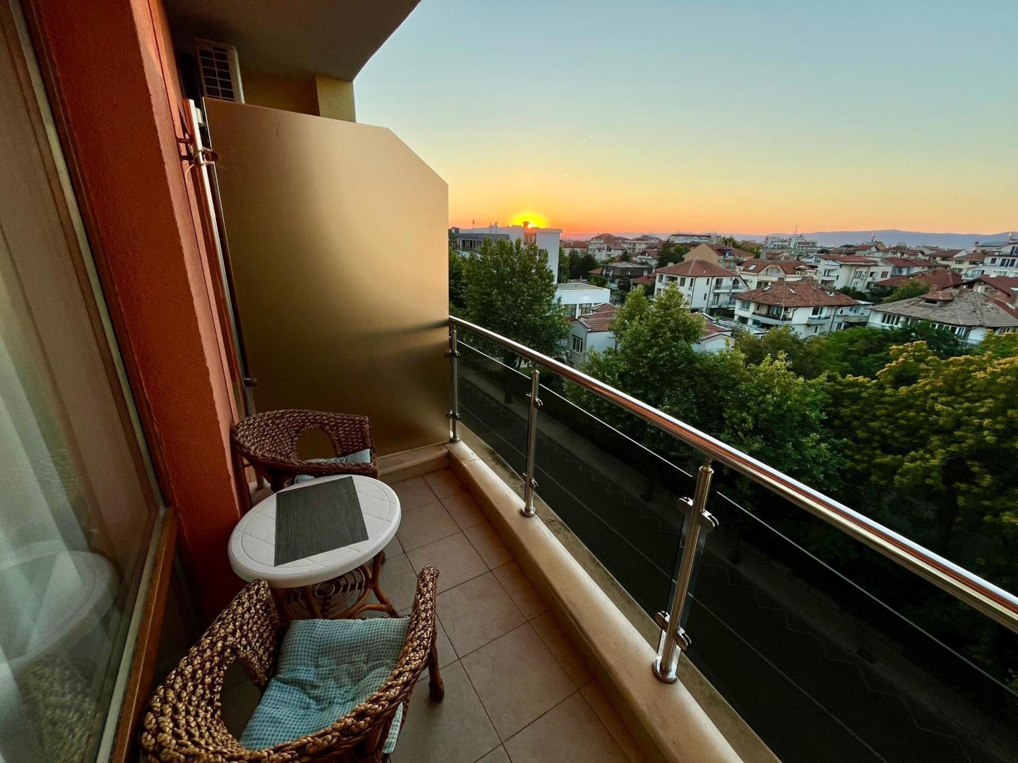 Alexandr Apartments Vigo Nesebar Esterno foto